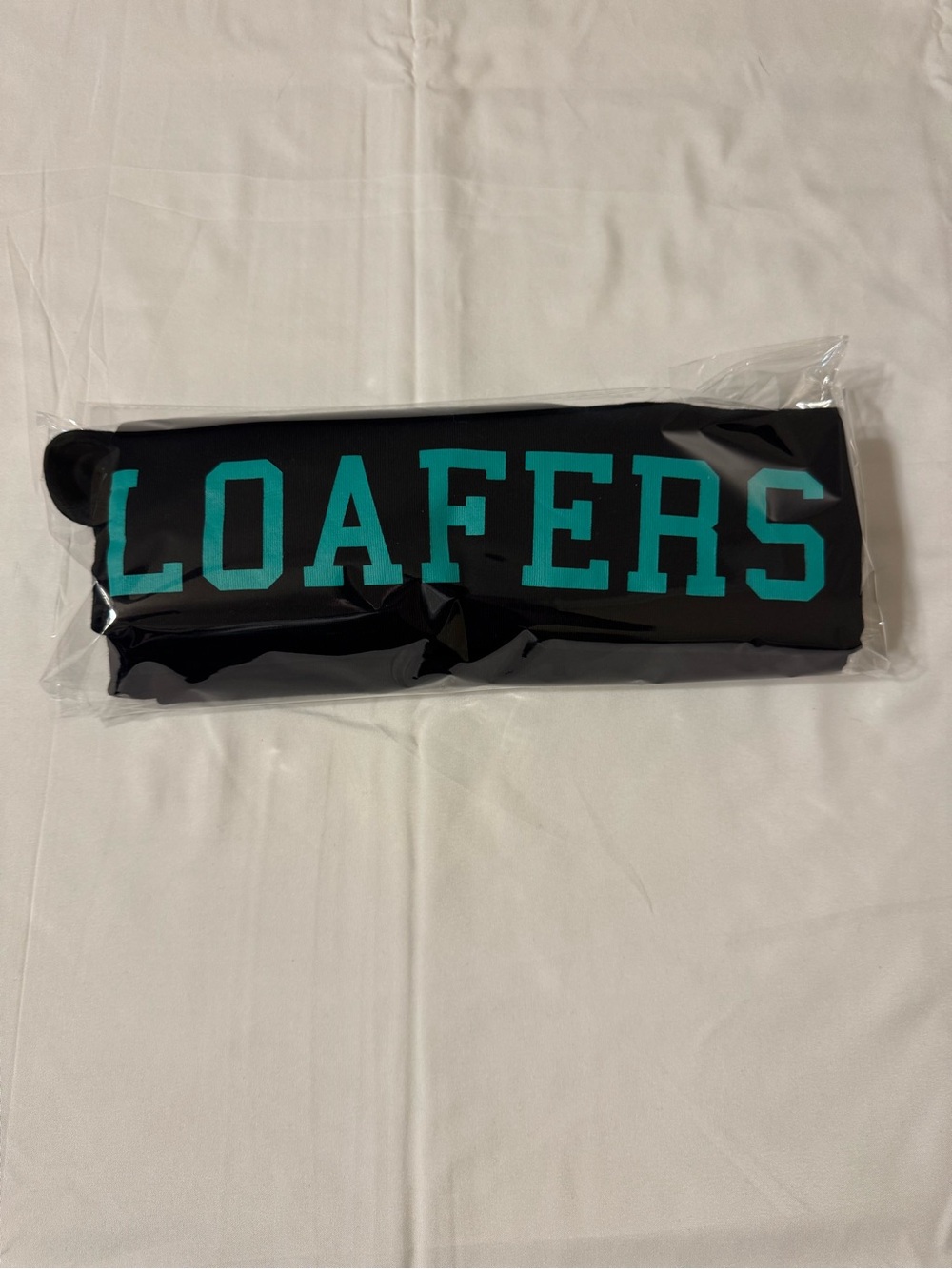 Vintage Nike Men’s Black Graphic Tee “Pennys No Loafers” - Picture 8 of 8